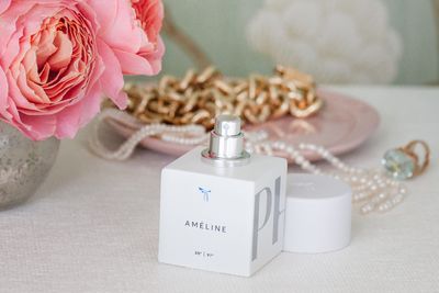 phlur fragrance with roses