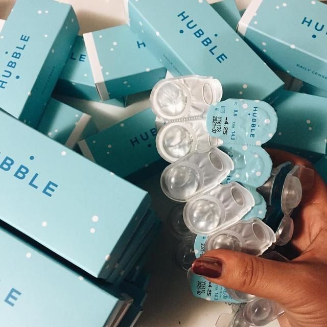 light blue boxes of hubble contact lenses