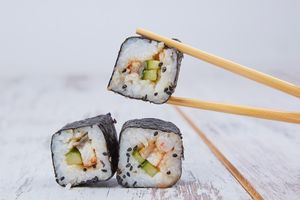 sushi rolls