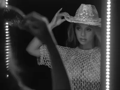 Beyonce Cowboy Hat Luar