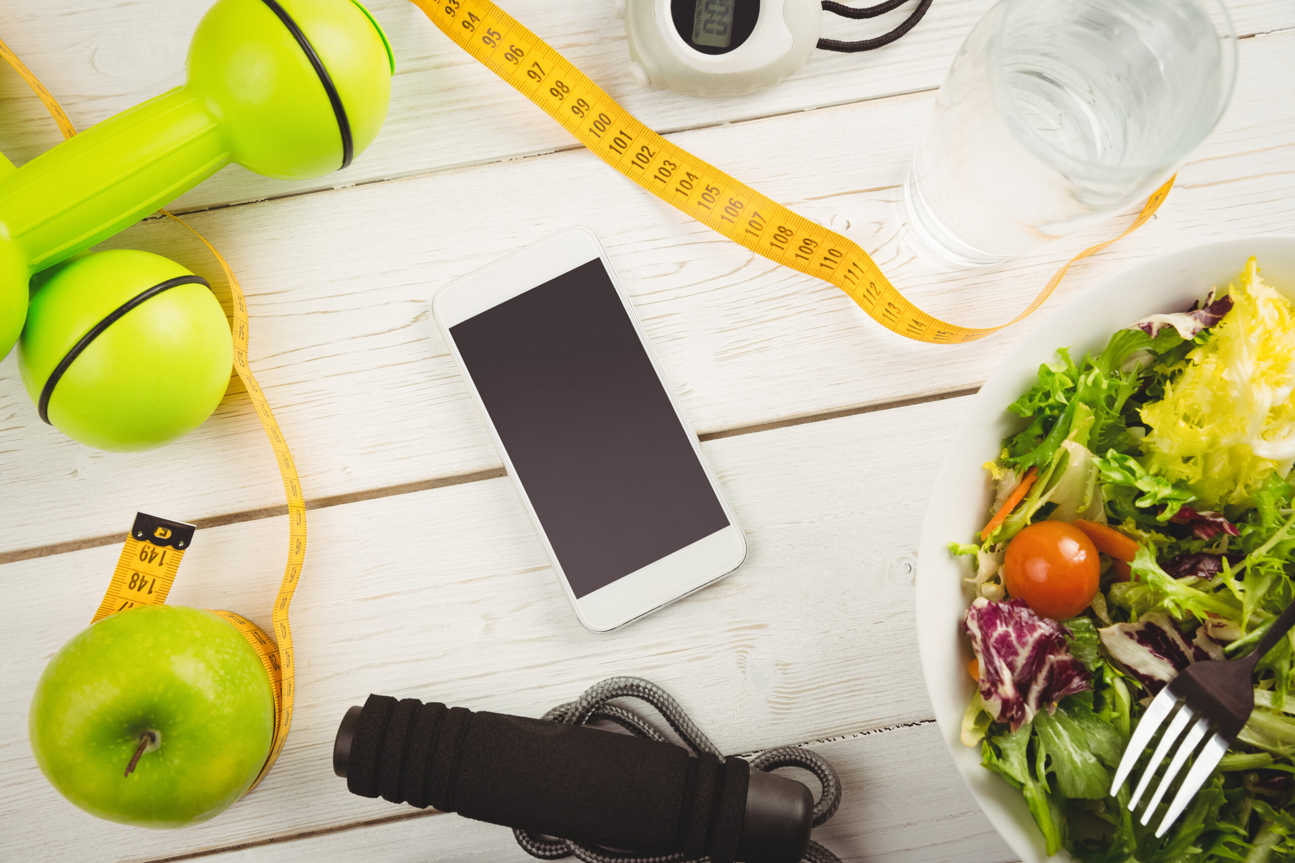 Noom Works for Moms Who Are Too Busy to Diet
