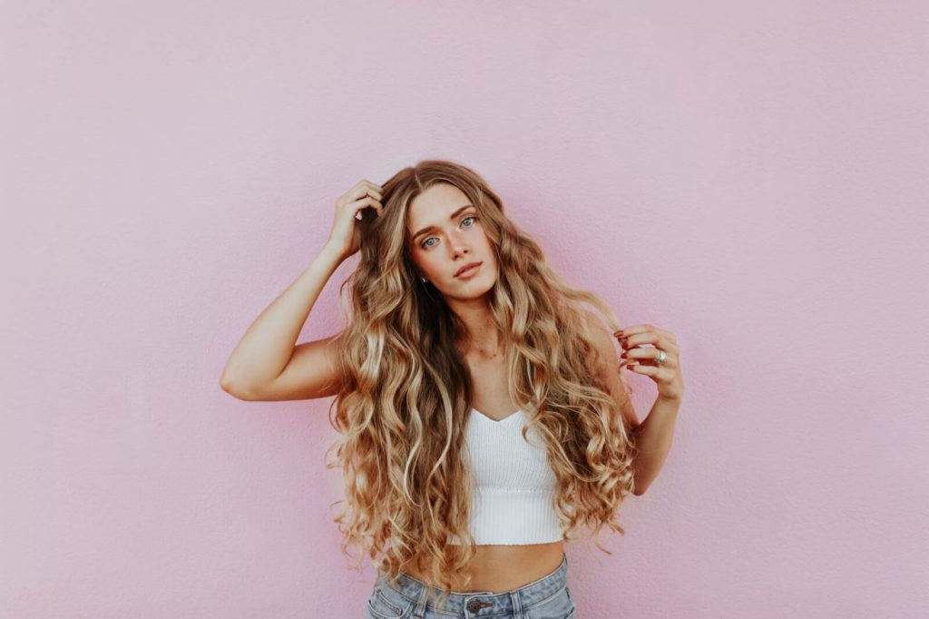 The Scandi Girl Makeup Look: Embrace a Natural Style and Nordic Beauty