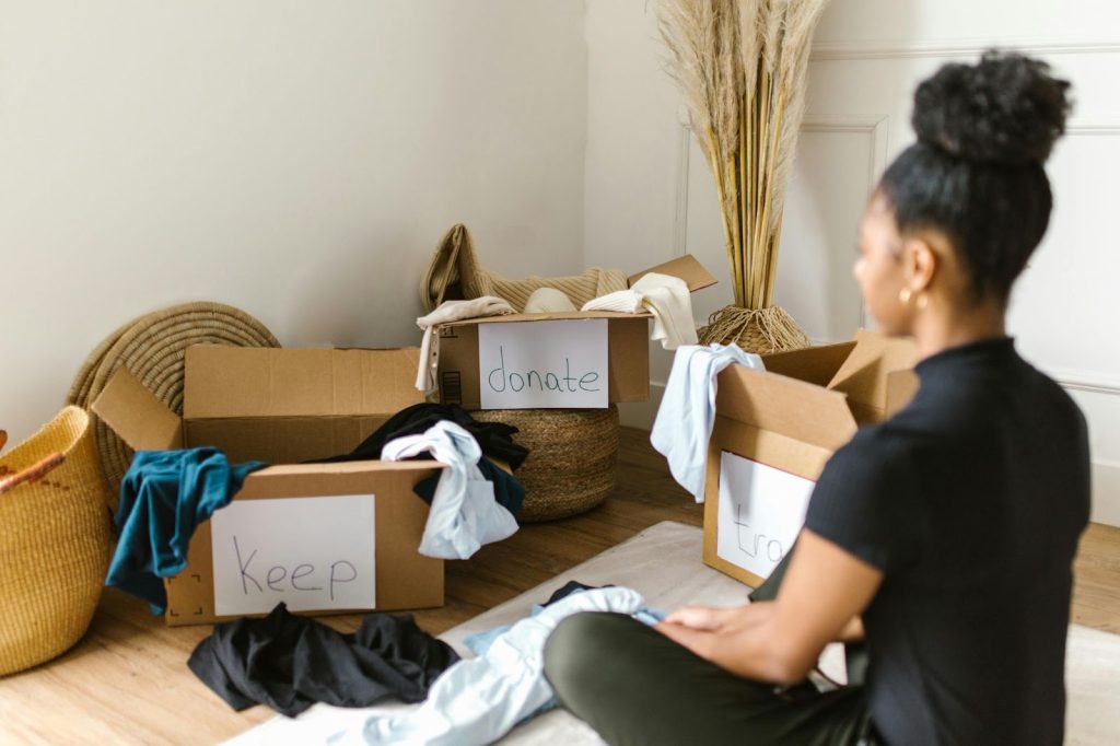 What Is Reverse-Cluttering? Will It Work For Your Spring Clean?