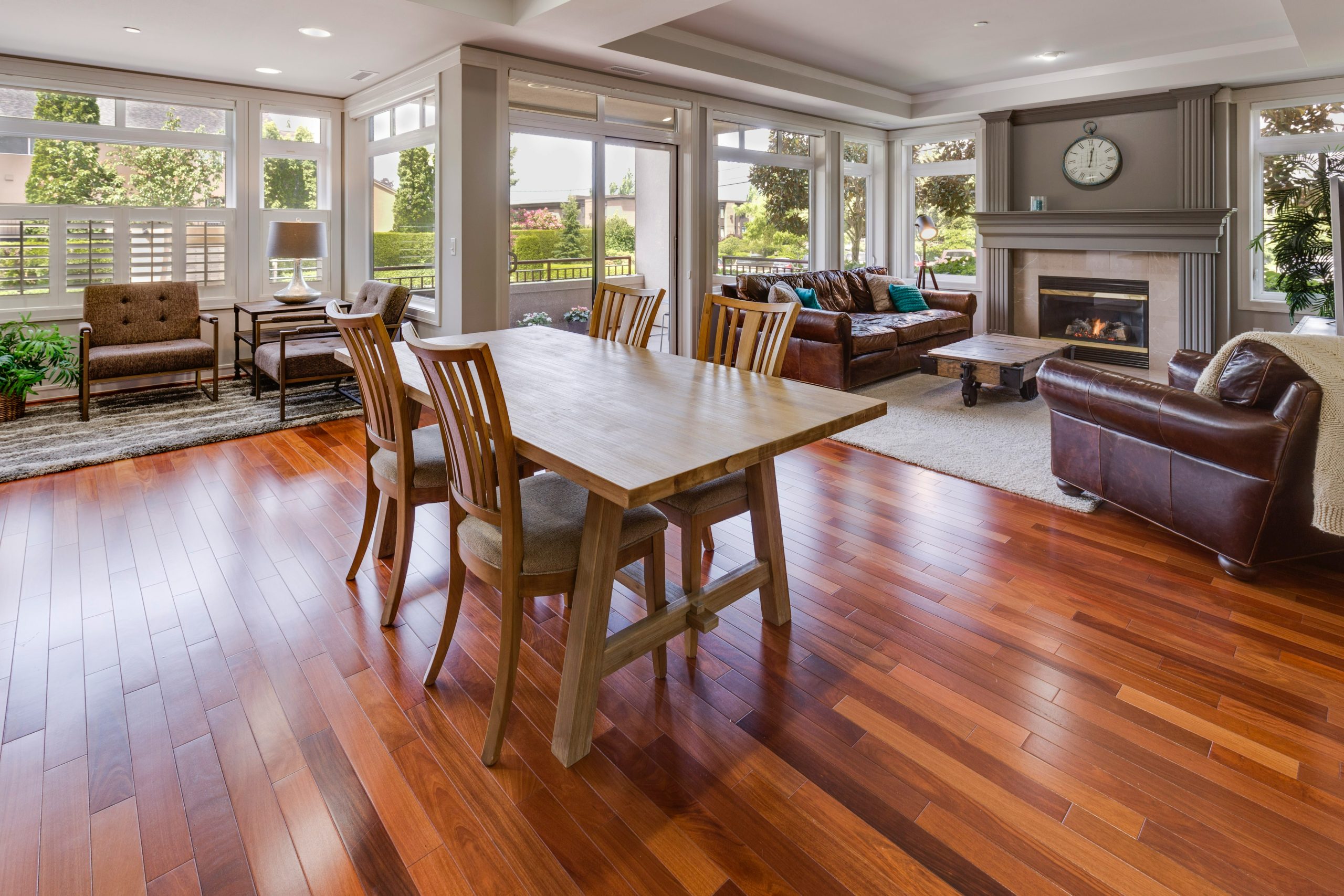 A Comprehensive Guide to Maintaining Clean Floors in Modern Homes