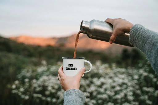 The Art of Doing Less: The Real Power of Slow Mornings