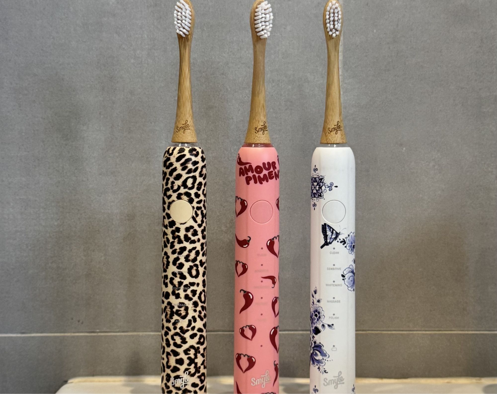 5 Reasons Our Editors Recommend A Smyle Sonic E-Brush