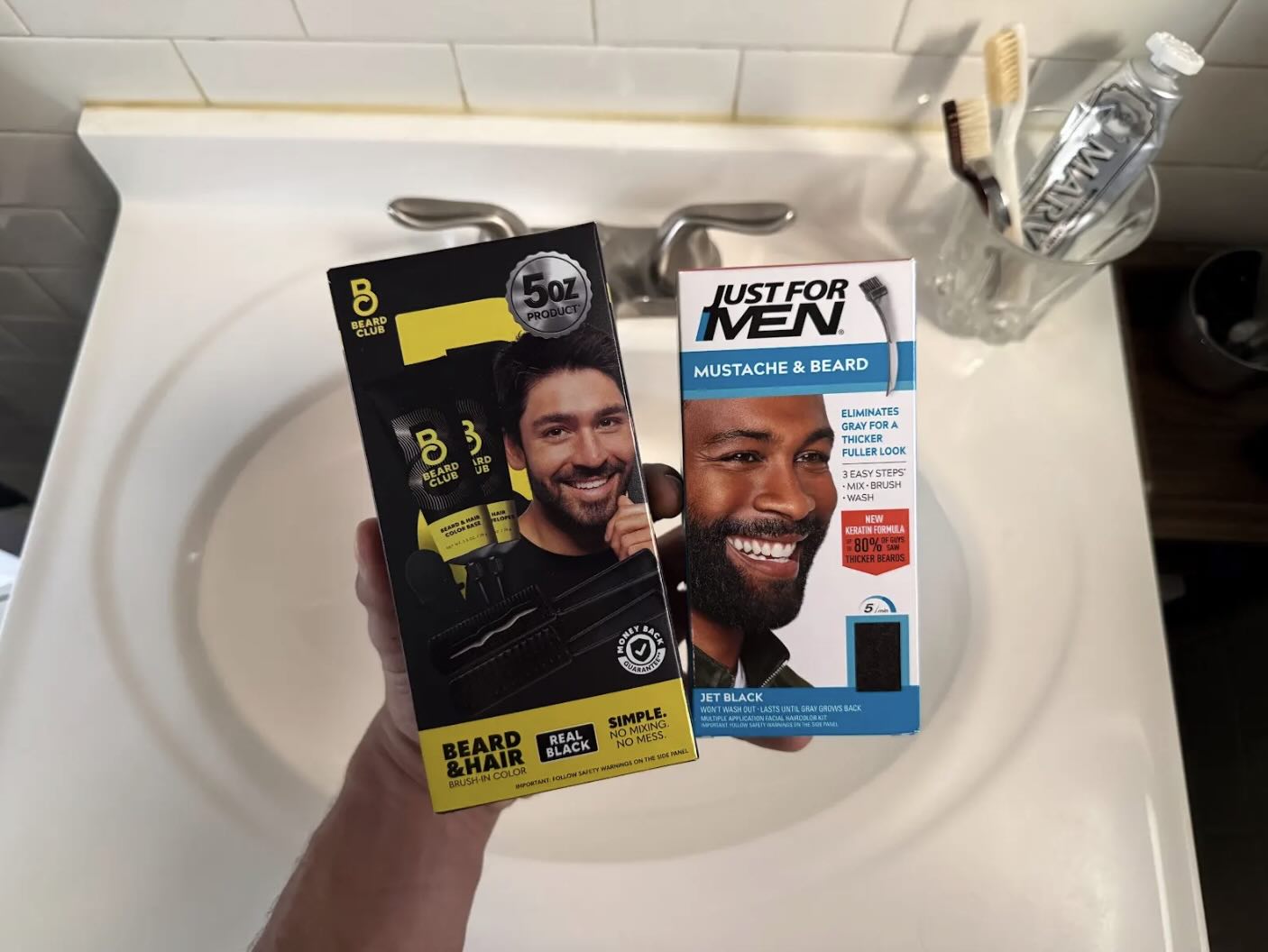 Beard Club Or Just For Men – Which Beard and Hair Color Is Better?